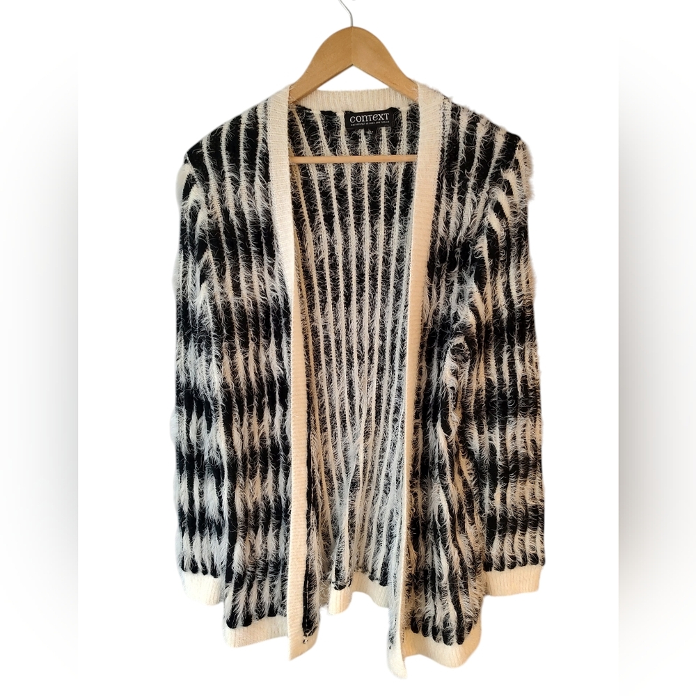 Context Exclusively at Lord & Taylor Black and White Eyelash Cardigan Size Large